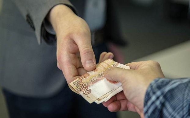 Размер процентов по годовым микрокредитам ограничат Размер процентов по годовым микрокредитам ограничат