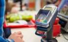 Россияне смогут обналичивать деньги через POS-терминалы