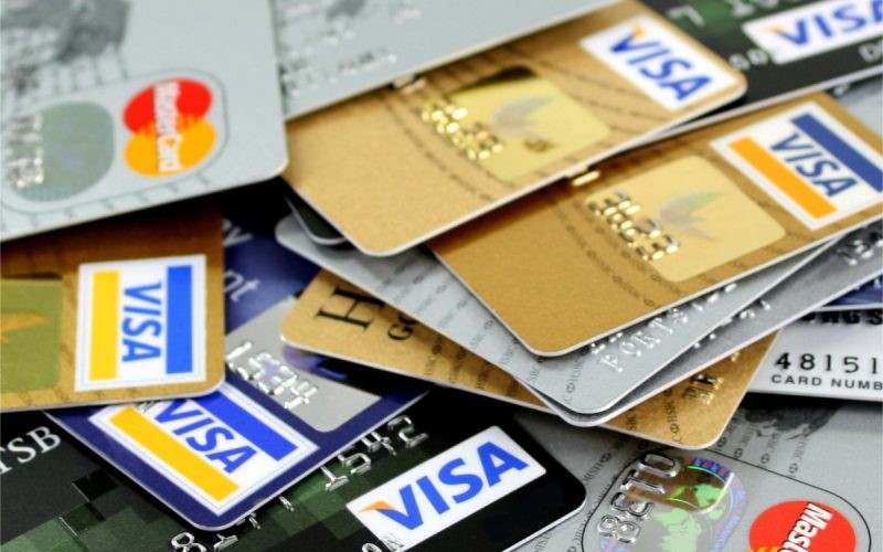 Россияне перестали платить банкам проценты