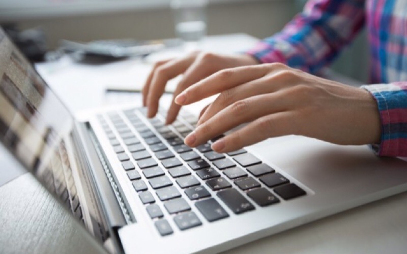 Онлайн-займы стали популярнее микрокредитов