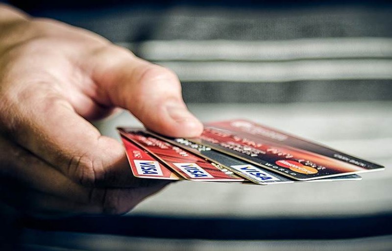 Навязывание кредитных карт банками Навязывание кредитных карт банками