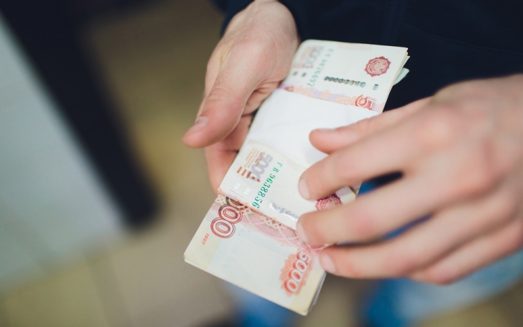 ЦБ борется с закредитованностью россиян