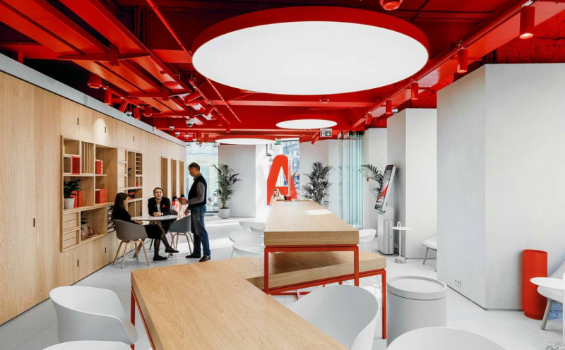 Альфа-Банк научил ИИ распознавать мошенников Альфа-Банк научил ИИ распознавать мошенников